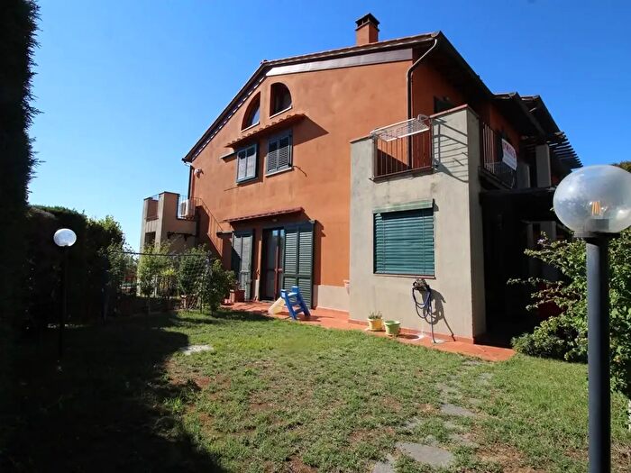 Casa con 5 locali in vendita in Greve In Chianti