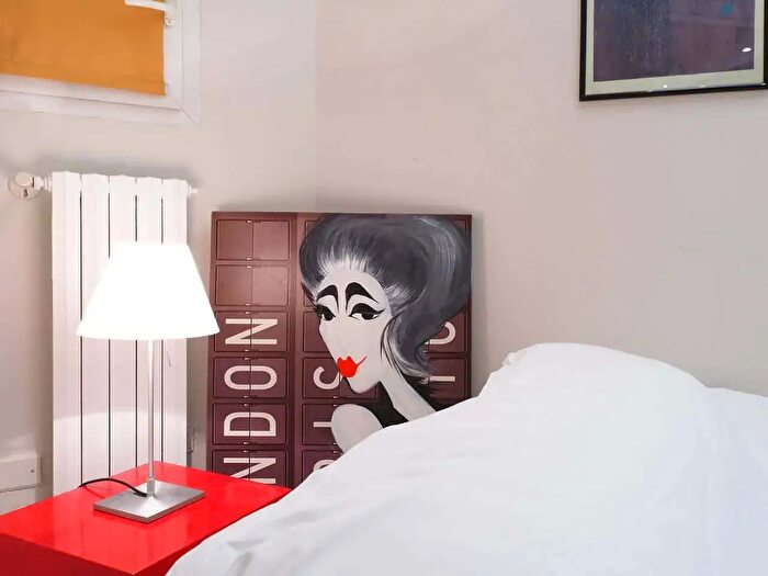 Appartamento monolocale in affitto in Via San Calocero, Milano