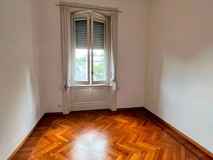 Appartamento trilocale in affitto in Via Lorenzo Mascheroni, Pagano, Milano