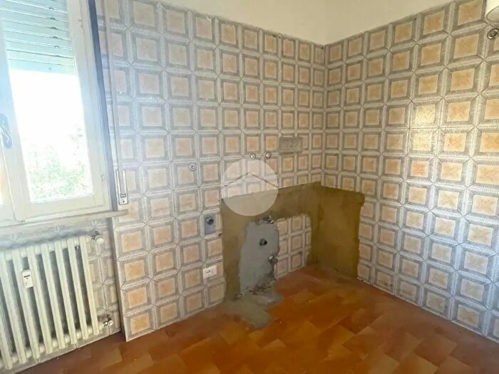 Appartamento trilocale in affitto in Via Biagio Pascal, Parma