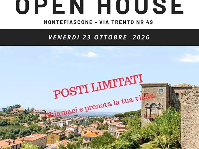Appartamento trilocale in vendita in Montefiascone