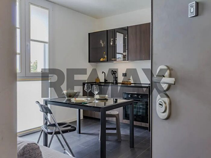Appartamento bilocale in affitto in Via Bernabo' Visconti, Milano