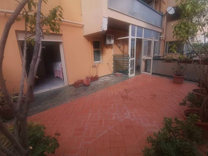 Appartamento bilocale in affitto in Via Imperatore Federico, Fiera, Palermo