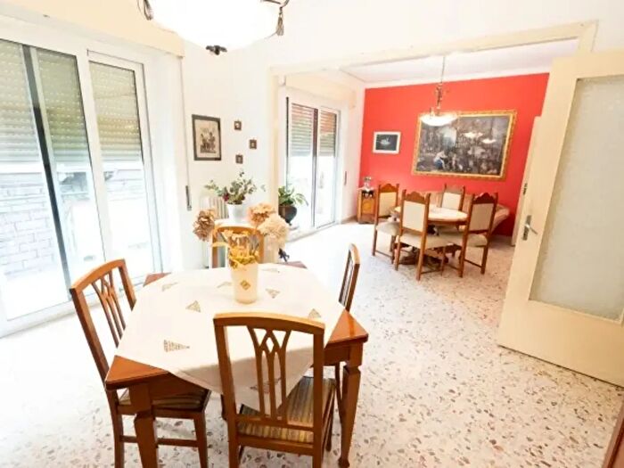 Appartamento con 5 locali in vendita in Via Caronda, Catania