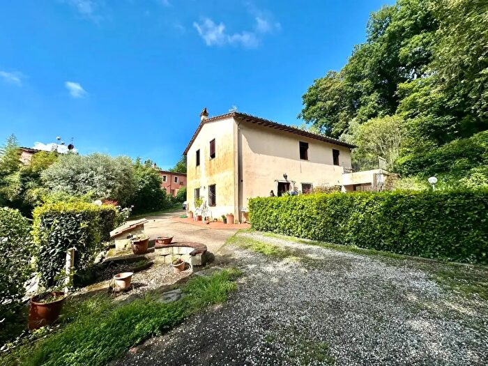 Casa con 7 locali in vendita in Ia del Colle in SMartino in Colle, Capannori