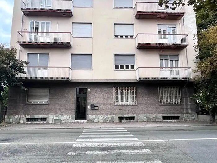 Appartamento trilocale in vendita in Corso Don Minzoni, Asti