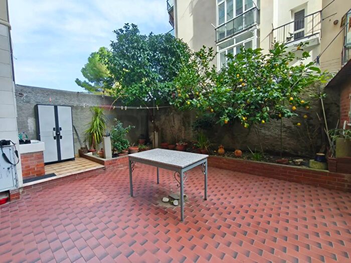 Appartamento quadrilocale in vendita in Via Doninzetti, Savona