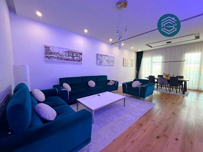 Casa con 5 locali in vendita in Via San Cresci, Campi Bisenzio
