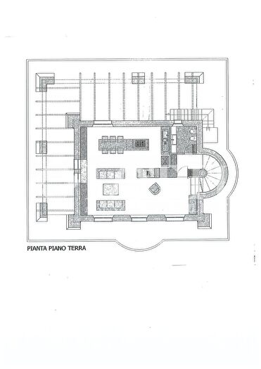 Casa con 10 locali in vendita in Bientina