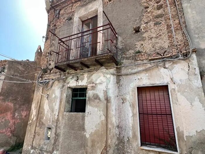 Casa trilocale in vendita in Strada Calvario, Curinga