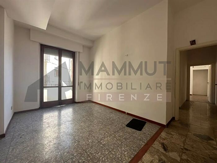 Appartamento trilocale in vendita in Prato