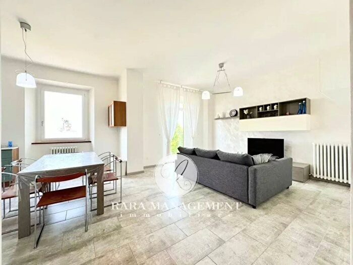 Appartamento trilocale in affitto in Centro, Camerano