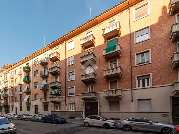 Appartamento bilocale in vendita in Via Baveno, Torino