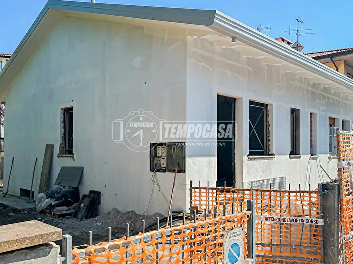 Appartamento bilocale in vendita in Viale Cremona, Cesenatico