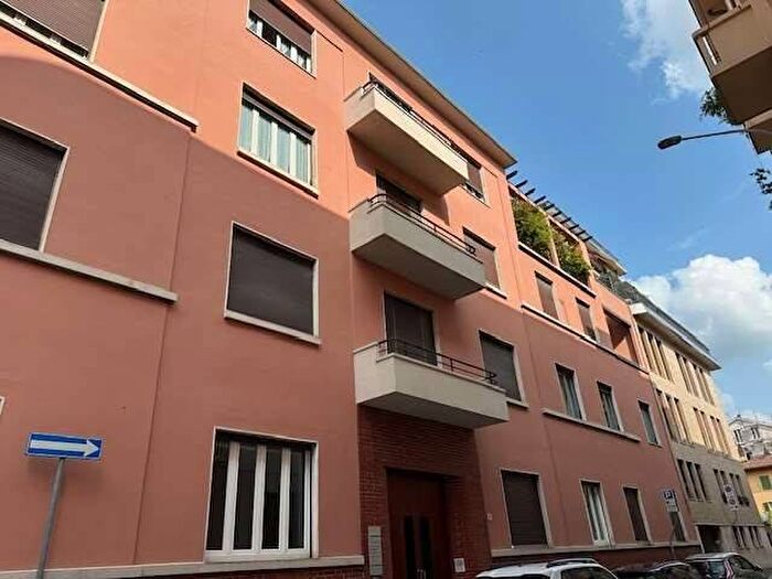 Appartamento bilocale in affitto in Via Lega Insurrezionale, Valduce Crispi, Como