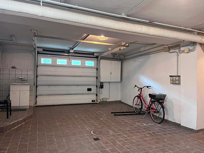 Casa con 10 locali in vendita in Via Rivoli, Beinasco