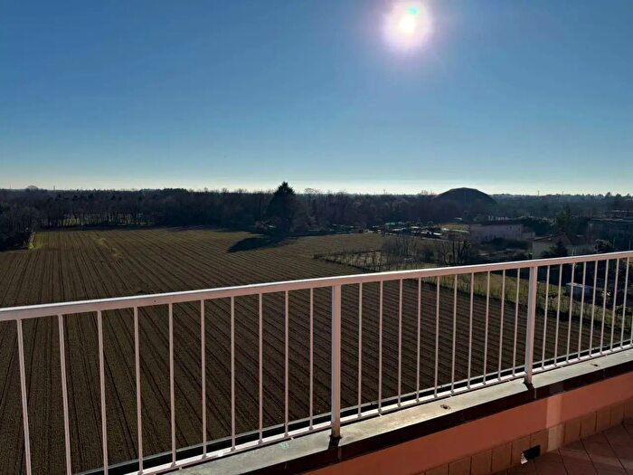 Appartamento bilocale in vendita in Via Alba, Busto Arsizio