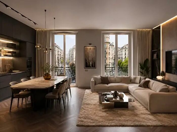 Appartamento quadrilocale in vendita in Milano