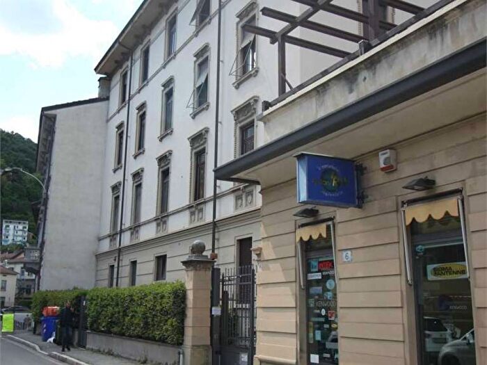 Appartamento bilocale in affitto in Via Alfredo Oriani, Viale Varese Crocifisso, Como