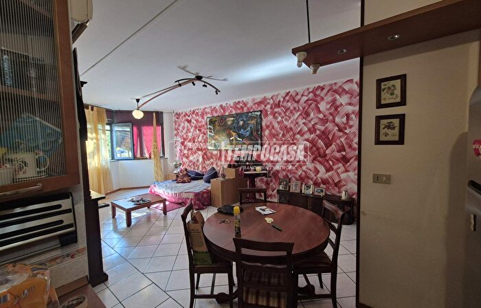 Appartamento trilocale in vendita in Collecchio