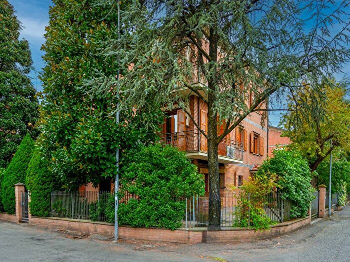 Casa con 5 locali in vendita in Ospizio San Maurizio, Reggio Emilia