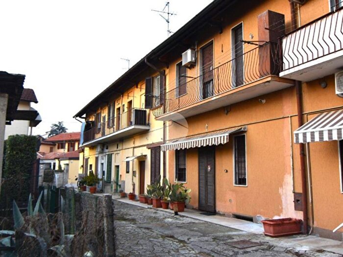 Appartamento bilocale in affitto in Via isarco, Oreno Velasca, Vimercate