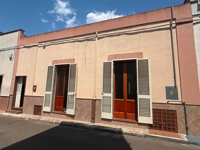 Casa con 5 locali in vendita in Via Fratelli Milizia, Maruggio