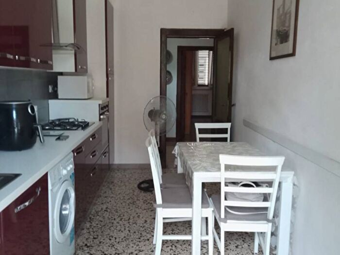 Appartamento quadrilocale in affitto in Attias Marconi, Livorno