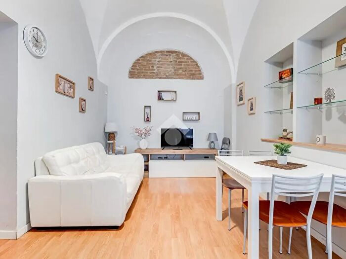 Appartamento bilocale in vendita in Via Marmorata, Roma