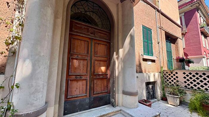 Appartamento bilocale in vendita in Via dei Navicellari Roma, Roma