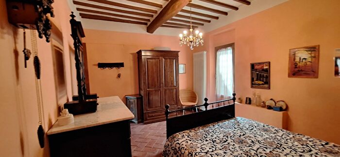 Appartamento con 7 locali in vendita in Piazza Matteotti, Rapolano Terme