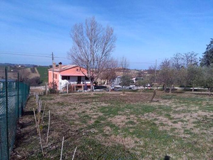 Casa con 6 locali in vendita in Via Crete di Gangalia, Jesi