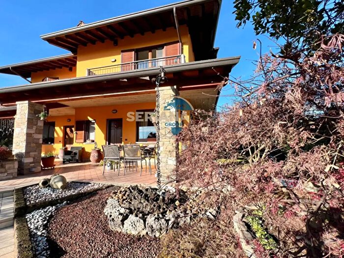 Appartamento con 5 locali in vendita in Via G Ferraris, Albano SantAlessandro