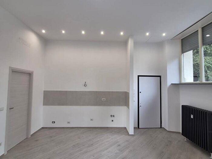 Appartamento bilocale in affitto in Via Breglio, Borgo Vittoria, Torino