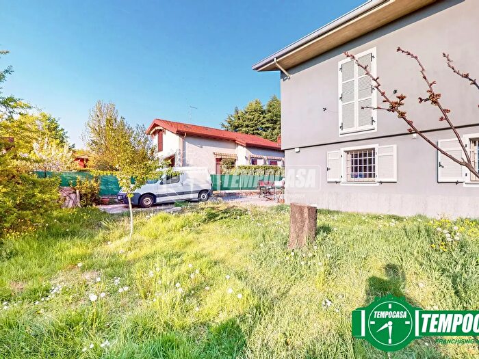 Case in Vendita e in Affitto - 3