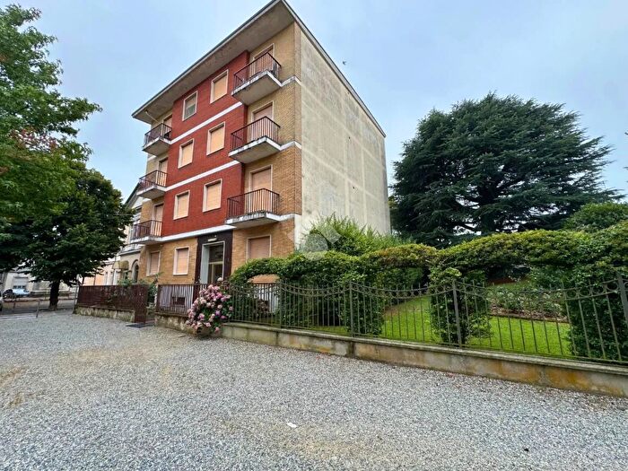 Appartamento trilocale in vendita in Viale Roma, Bianze