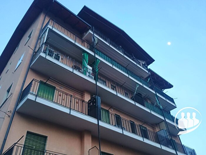 Appartamento trilocale in vendita in Regione Ghiacciaia, Corio