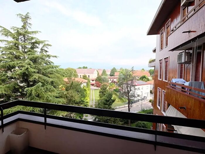 Appartamento con 6 locali in vendita in Pordenone