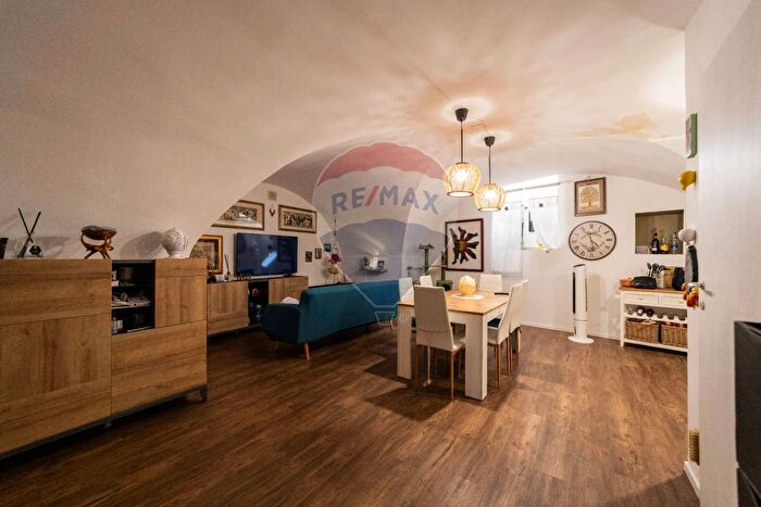 Appartamento trilocale in vendita in Via Ospedale di Venere, Bari