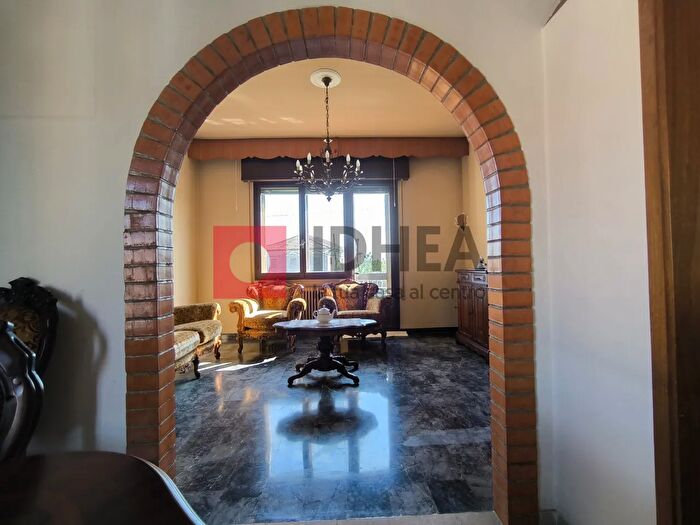 Casa quadrilocale in vendita in Via Sturzo, Silea