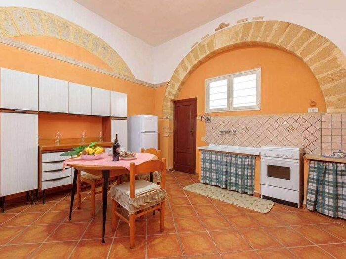 Appartamento bilocale in affitto in Via Abele Damiani, Centro Storico, Marsala