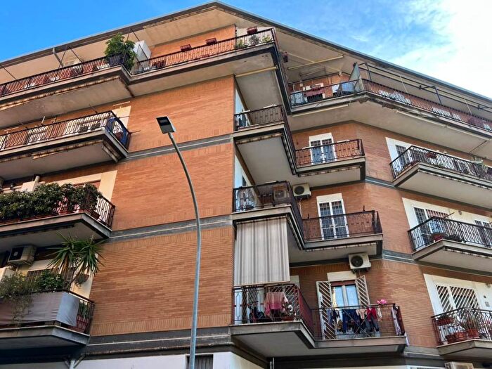 Appartamento trilocale in affitto in Via Gaetano Fuggetta, Villa Bonelli, Roma