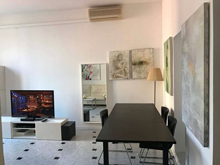 Appartamento bilocale in affitto in Via Marcantonio dal Re, Certosa, Milano