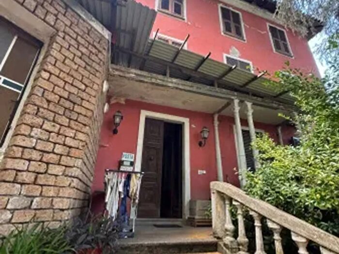 Casa con 6 locali in vendita in Via Lavagello, Castelletto D'Orba