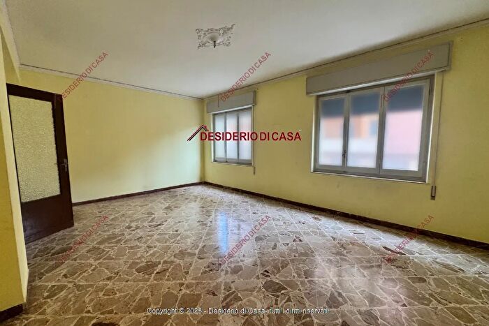 Appartamento con 5 locali in vendita in Trapani