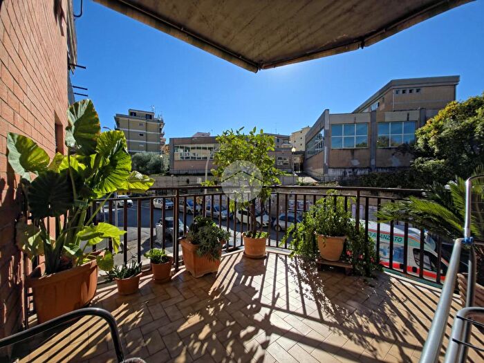 Appartamento trilocale in vendita in Via Acquaregna, Tivoli