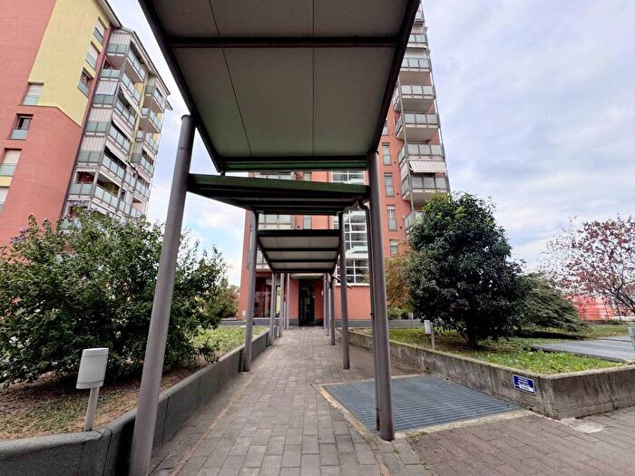 Appartamento trilocale in affitto in Corso Ottone Rosai, Parco Dora, Torino
