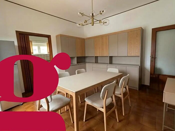 Appartamento con 5 locali in vendita in Via Armando Diaz, Castelfidardo