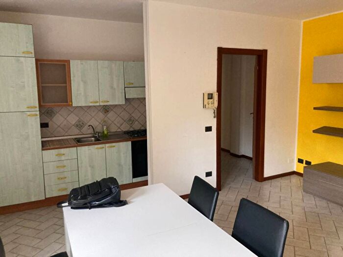 Appartamento bilocale in affitto in Via San Martino, Centro Storico, Reggio Emilia