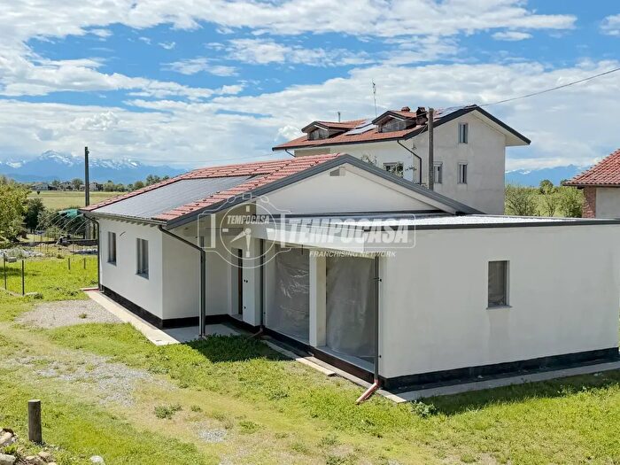Case in Vendita e in Affitto - 2